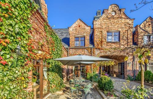 Radziejowice House | Folwark Białych Bocianów