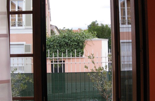 Fontainebleau Apartment | Fontainebleau Studio 5 Minute Walk To Insead