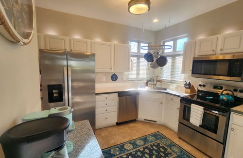 Lewes House | Footbridge Hideaway - Charming 3 bedroom home in Lewes, waterfront, pets OK!