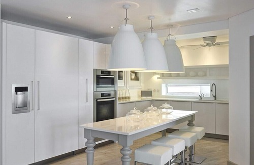 Porters Villa | Footprints 8BR in St James by Personal Villas - Stunning Beachfront