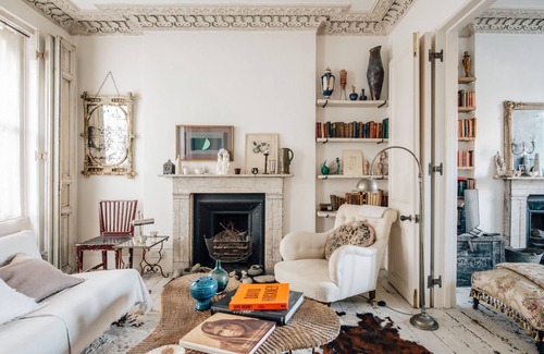 Stockwell House | For Art Lovers & Creatives. Tall Georgian townhouse, close to Tate Gallery.