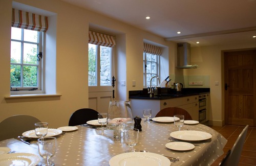 Ampleforth Cottage | FORD END COTTAGE, pet friendly, with open fire in Ampleforth