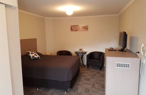 Mandurah Hotel | Foreshore Motel