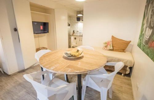 Morong Apartment | FOREST and OCEAN Nest with Self-Service Breakfast - AC, Monkeys, Pet Friendly with a Fee
