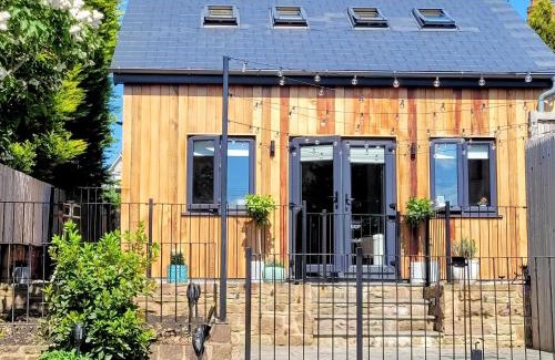 Cinderford Apartment | Forest Cedar Lodge, Forest of Dean