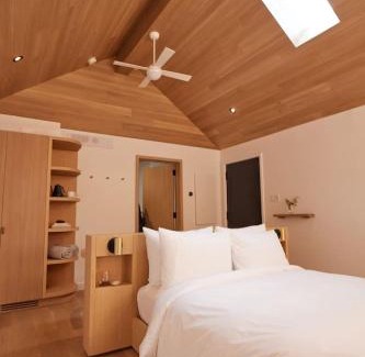 Algonquin Highlands House | Forest Edge Escape at Dimensions - Cabin Sixteen