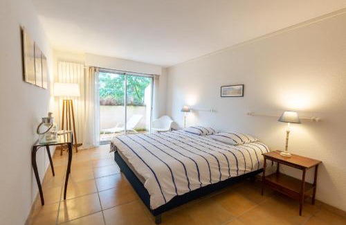 Pyla-sur-Mer Apartment | Forest flat/Terrasse-spa-bbq-10min à pieds de la plage