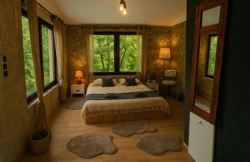 Covasna Villa | Forest Hide Tiny House