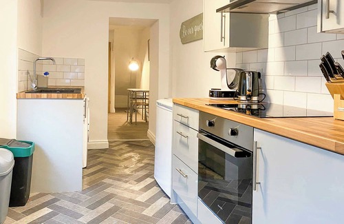 Cwmafan House | Forest House in Afan Forest Park by STAE-Homes