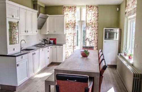 De Bult House | Forest Lodge in De Bult near Pool & Restaurant