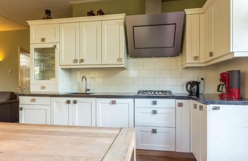 De Bult House | Forest Lodge in De Bult near Pool & Restaurant