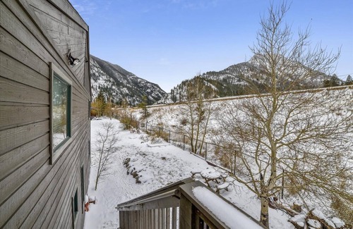 Frisco Condo | Forest Park F