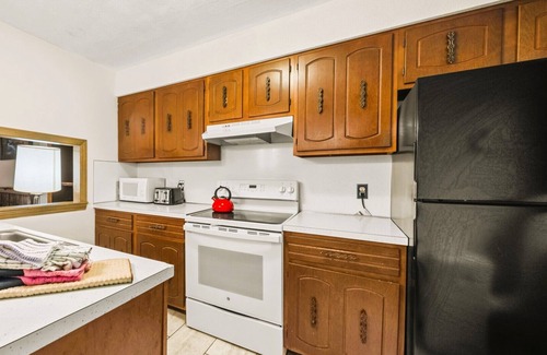 Stoneham Cabin | Forest-View 2BR Condo w/Balcony, Fireplace & Access to Lodge Amenities