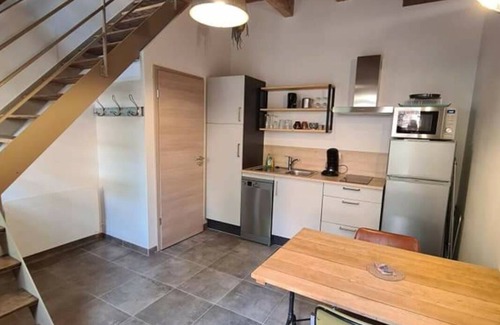 Saint-Die House | Former dryer dating from 1870, adorned with half-timbering, moucharabiehs and sandstone.