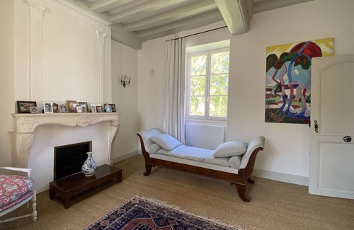 Braux House | Former priory with garden, near Burgundy vineyards, nature and history