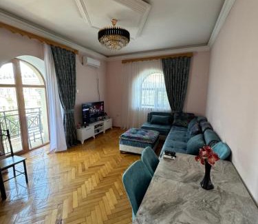 Sabayil Apartment | Formula 1 view Apartment