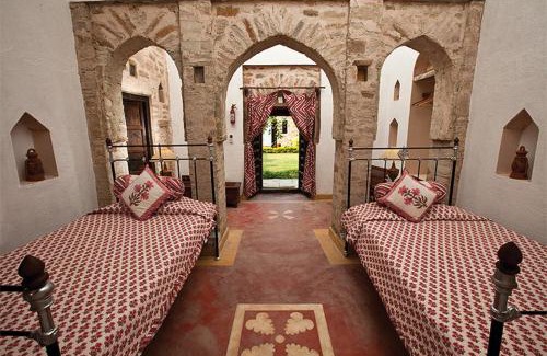 Alwar Hotel | Fort Dadhikar, Alwar