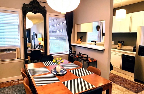 Highland Park Apartment | Fort Hill Inn, Boston *Sunny* 2 bed Duplex, Spacious! ! Minutes to Center!