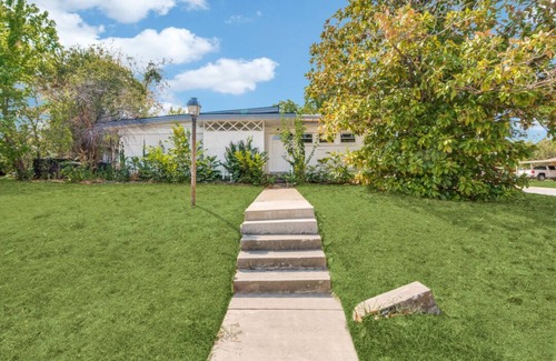 Fort Worth House | Fort Worth 4BR/3BA – 30-Day Min, Pet Friendly, Ideal for Professionals