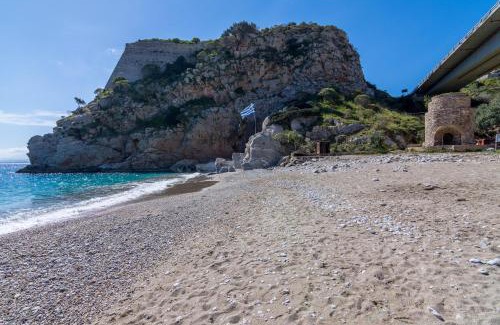 Palaiokastro Villa | Fortezza Di Palaiokastro - Families Only