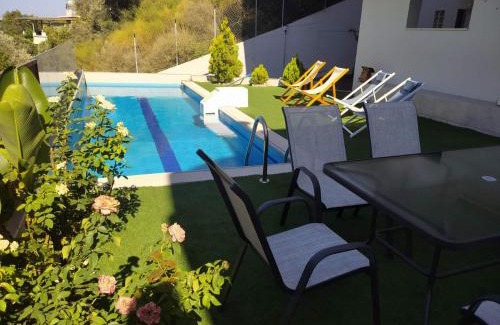 Palaiokastro Villa | Fortezza Di Palaiokastro - Families Only