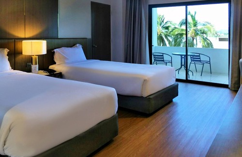 Nakhon Phanom Hotel | Fortune River View Hotel Nakhon Phanom