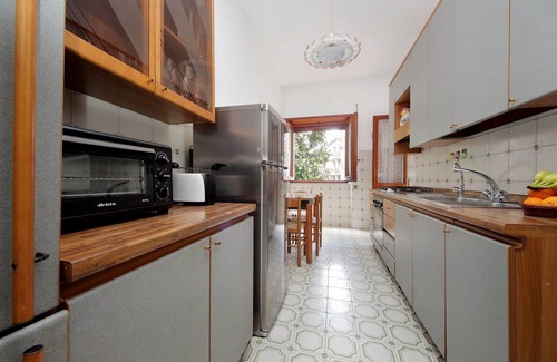 Tuscolano Apartment | Fossato Di Vico 1BR apartment by Halldis