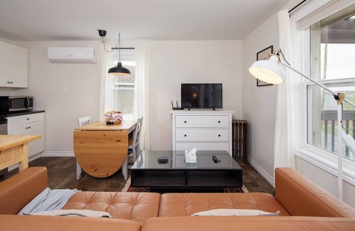 Egerton Apartment | Fossil Farms - Stay, Relax and Dine with Us