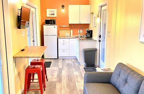 Terlingua House | Fossil Knob Ridge -Buena Suerte: Ultra Modern