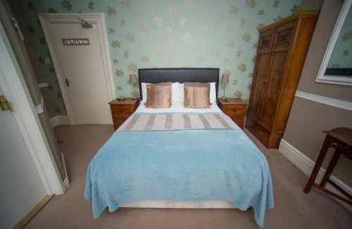 Harrogate House | Fountains Guest House - Harrogate Stays