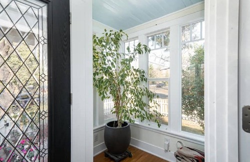 Chico House | Four Bedroom Beauty in Historic Neighborhood