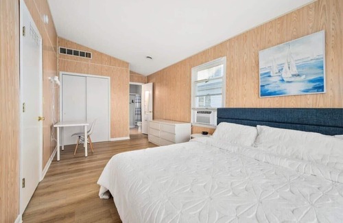 South Bethany Harbor House | Four Bedroom Waterfront Home in South Bethany