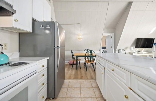 South Bethany Harbor House | Four Bedroom Waterfront Home in South Bethany