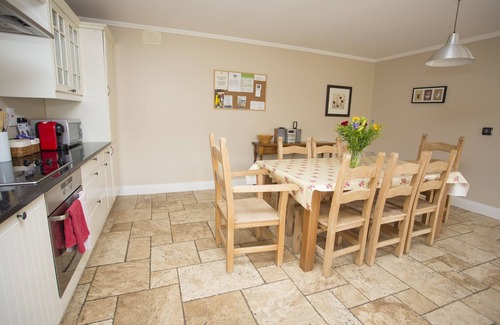 Lismullin Cottage | Four bedroomed cottage in a landscaped courtyard in the heart of Ireland's Ancient East region.