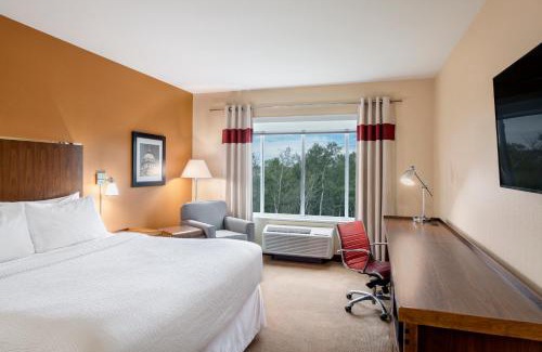 Grande Prairie Hotel | Four Points by Sheraton Grande Prairie