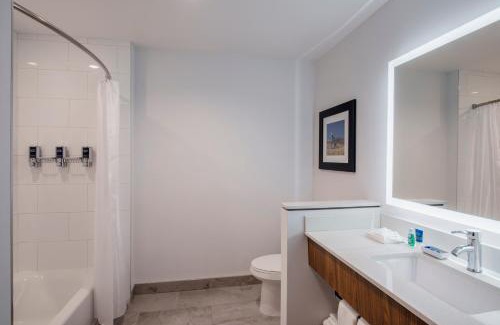 Grande Prairie Hotel | Four Points by Sheraton Grande Prairie