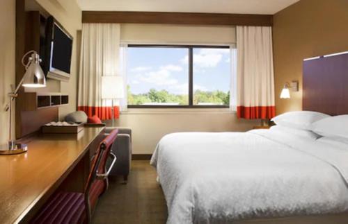 Edmundston Hotel | Four Points by Sheraton Edmundston Hotel & Conference Center