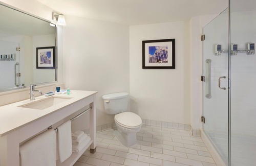 Downtown Halifax Hotel | Four Points by Sheraton Halifax