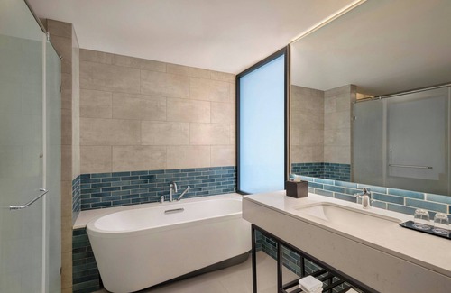 Velachery Hotel | Four Points by Sheraton Chennai, Velachery