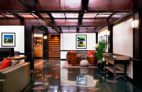 Montrose Hotel | Four Points by Sheraton Richmond Airport