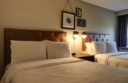 Thorold Hotel | Four Points by Sheraton St. Catharines Niagara Suites