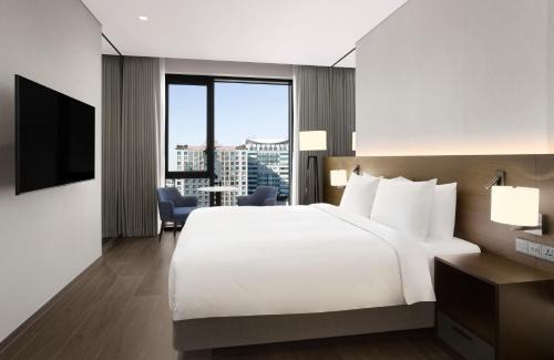 Ingye-dong Hotel | Four Points by Sheraton Suwon