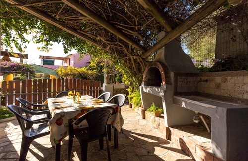 Agrustos House | Four-room apartment in the center of Agrustos