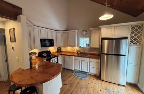 Silver Lake House | Four-Season Fun: Family-Friendly 3BR Home with Easy Access to Outdoor Adventures