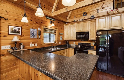 Altmar House | Four-Season Lakefront Home in Upstate NY on Fawn Lake, Minutes from Salmon River