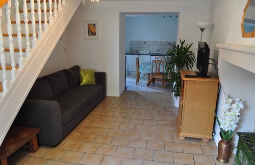 Brettes Cottage | Four spacious cottages with outdoor heated pool and play areas.