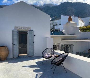 Fourfouras House | Fourfouras Cottage