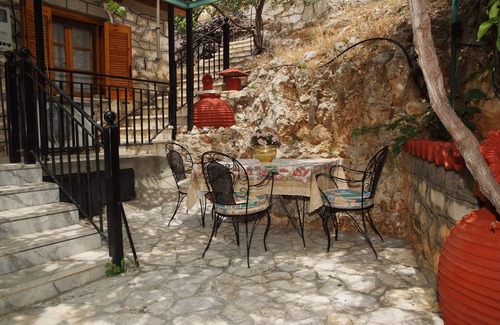 Paralio Astros House | Fourlas Stone House. No: 00000151796