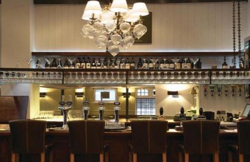 Village Hotel | Fox and Grapes