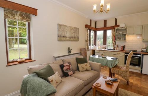 Droitwich House | Fox Cottage